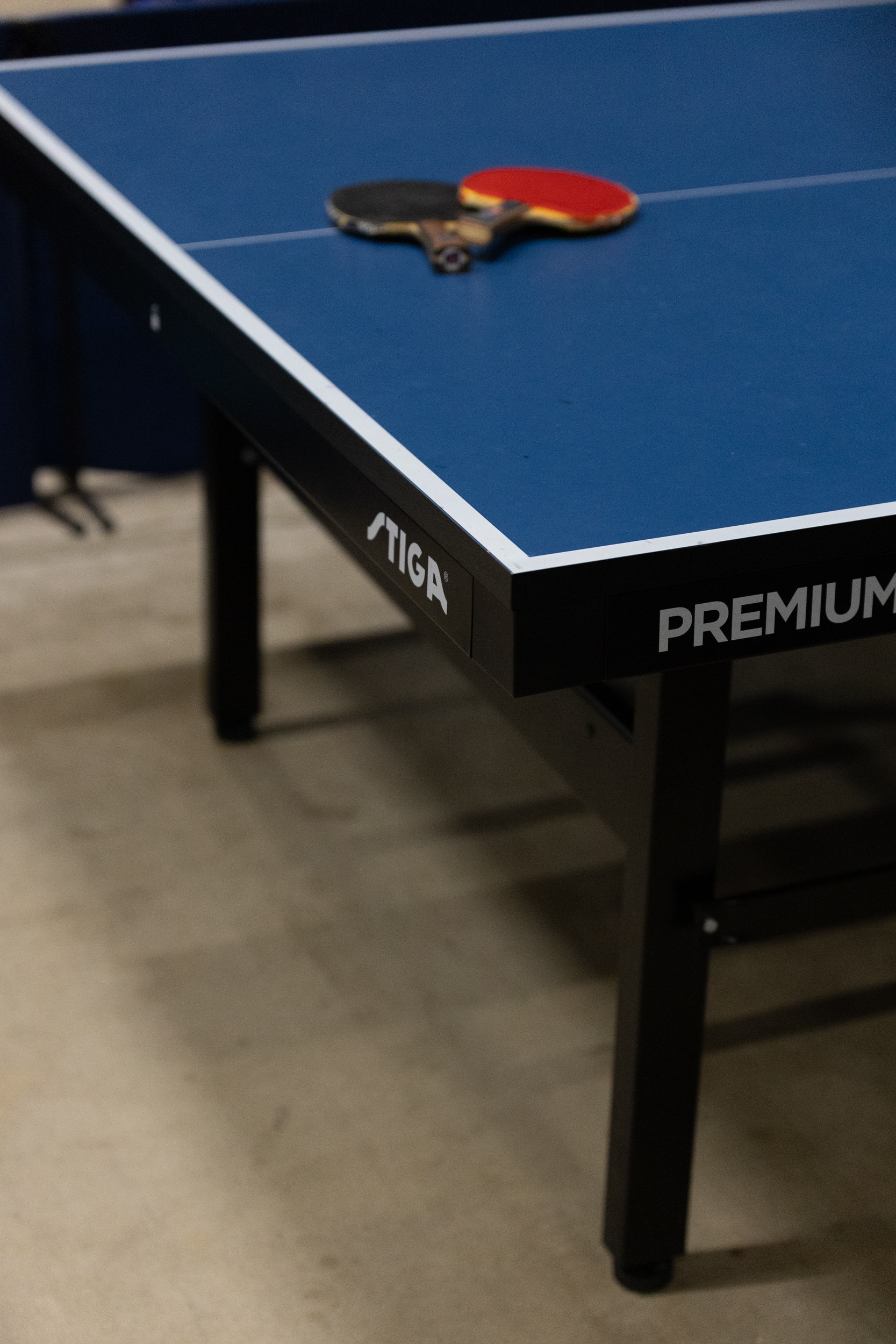 Kuvassa pöytätennispöydän pääty